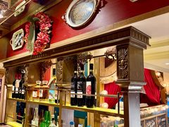 -玛格萝妮比萨屋(四平店)