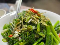 -食德喜·阳山鸡王食研基地