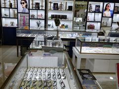 -三叶眼镜城·好视力眼镜店