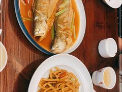 -赖厨潮汕砂锅粥