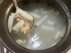冬瓜薏米老鸭汤-东方之猪四更烤乳猪(金垦总店)