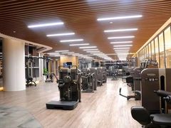 -黄金时代游泳健身云畔会所(绿地中心双子塔店)