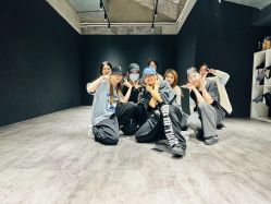 -CASTER跳舞俱乐部