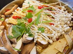 -大头叔烤鸡爪·朝鲜族烤串(天池路店)