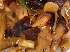 -宴小馆·小海鲜青岛菜(五四广场店)