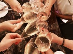 -LESCEDARS Brasserie Bistro香柏树