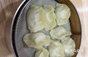 Fresh Pork Steamed Dumplings