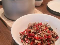 紫苏炒牛蛙-八碗湘长沙市井菜(坡子街店)