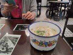 -十八家面馆(均瑶店)