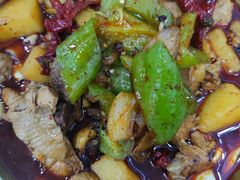 -牛一嘴·兰州牛肉面·大盘鸡(财富中心店)