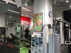 -汗水空间私教健身连锁(SM广场店)