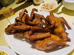 招牌烤乳鸽-石岐佬中山菜馆(张溪店)