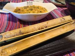 -香巴拉云南餐厅(华莱坞店)