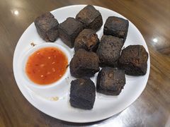 -芦茨金富饭庄·25年老字号·专做稻草鸡