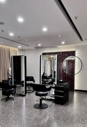 -SWANK SALON