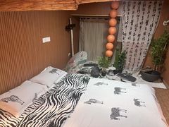 -秘境影院式酒店(苏州平江万达广场店)