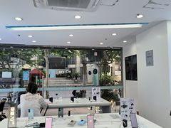 -荣耀授权专卖店(黄浦浙江中路店)