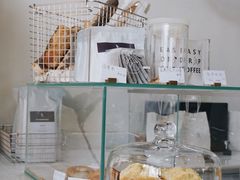 面包甜点陈列柜-常识咖啡common sense(春熙路店)