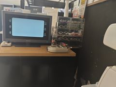 -LOHO眼镜(上海五角场合生汇店)