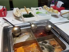 -海底捞火锅(银泰中心店)