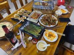 -兆辉木炭海鲜烧烤·海鲜小炒