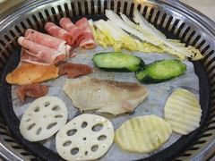 -秋天里·自助烤肉·火锅(乐海城市广场店)