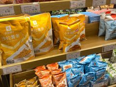 -良品铺子(五角场万达店)