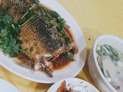 -初记小厨(特色步行街店)