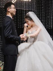 -伯瓷皇后婚纱艺术空间