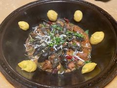 -万里闯关东铁锅炖菜馆(高新旗舰店)