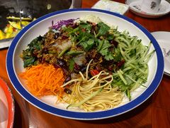 -鱼窝棚柴火铁锅炖(富山屯店)