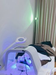 -美肤盾祛痘·问题肌头疗管理中心