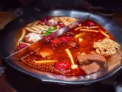 -湊湊火锅·茶憩(杭州湖滨银泰in77店)