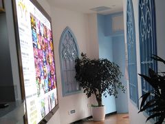 -梦幻城堡轻奢实景酒店(川大望江校区地铁站店)