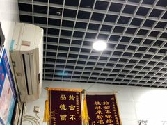 -覃肥叔桂林米粉(粮道街店)