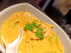 -大头虾越式风味餐厅(光明广场店)