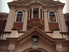 -香港大学