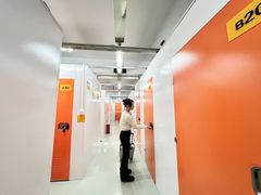 -安东易迷你自助仓储寄存仓库(杨浦店)