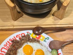 -勺子米线·云南传统小吃市集(四方街店)