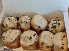 -老西白点心店