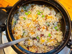 特色铜锅洋芋饭-抚仙湖生态石锅鱼野生菌(告庄店)