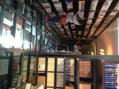 iphone_upload_pic-钟书阁(松江泰晤士小镇店)