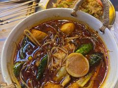 -夜火烤摊·东北烧烤酒场·老杨小黄鱼