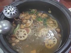 -菌之家·专业纯野生菌火锅·特色炒菌