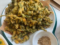 -何适山庄 ·可团建(水长城P2停车场店)