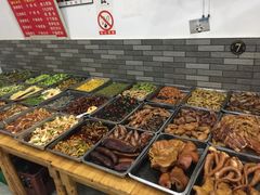 自助取餐区-雷祖芳老妈蹄花店