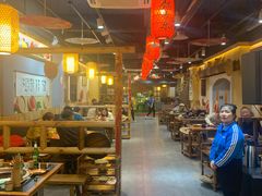 大堂-锅来乐地锅鸡(安亭店)