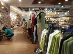 -三福时尚(三峡广场华夏银座店)