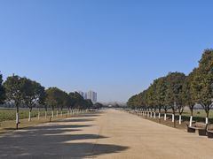 -汉长安城未央宫国家考古遗址公园