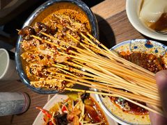 钵钵鸡-肖四女乐山跷脚牛肉(世博源店)